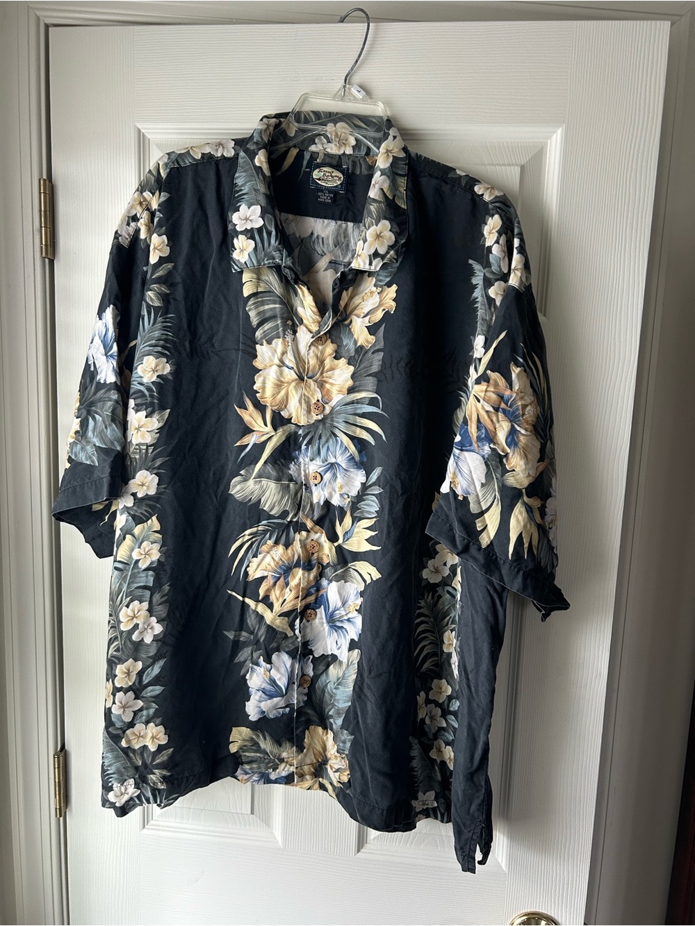 Tommy Bahama Men's Black Floral Hawaiian Camp Shirt Size XXL